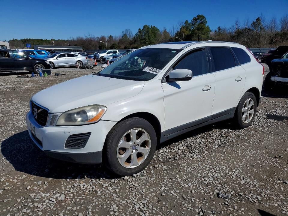 2013 VOLVO XC60