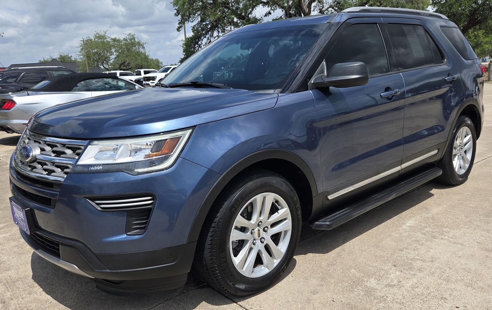 2018 FORD Explorer