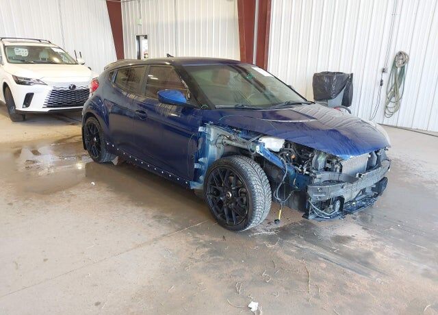 2017 HYUNDAI Veloster