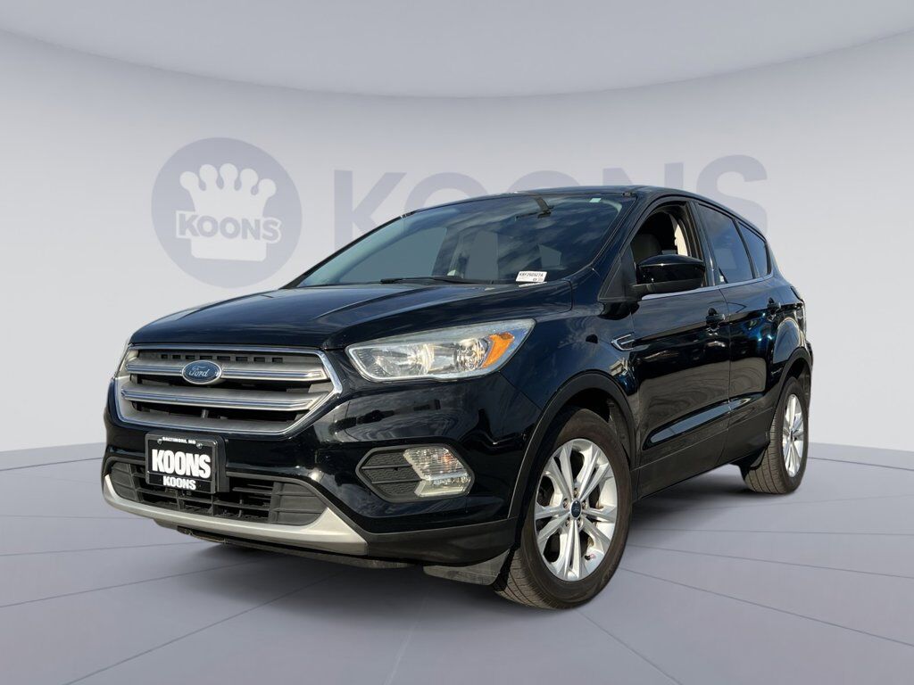 2017 FORD Escape