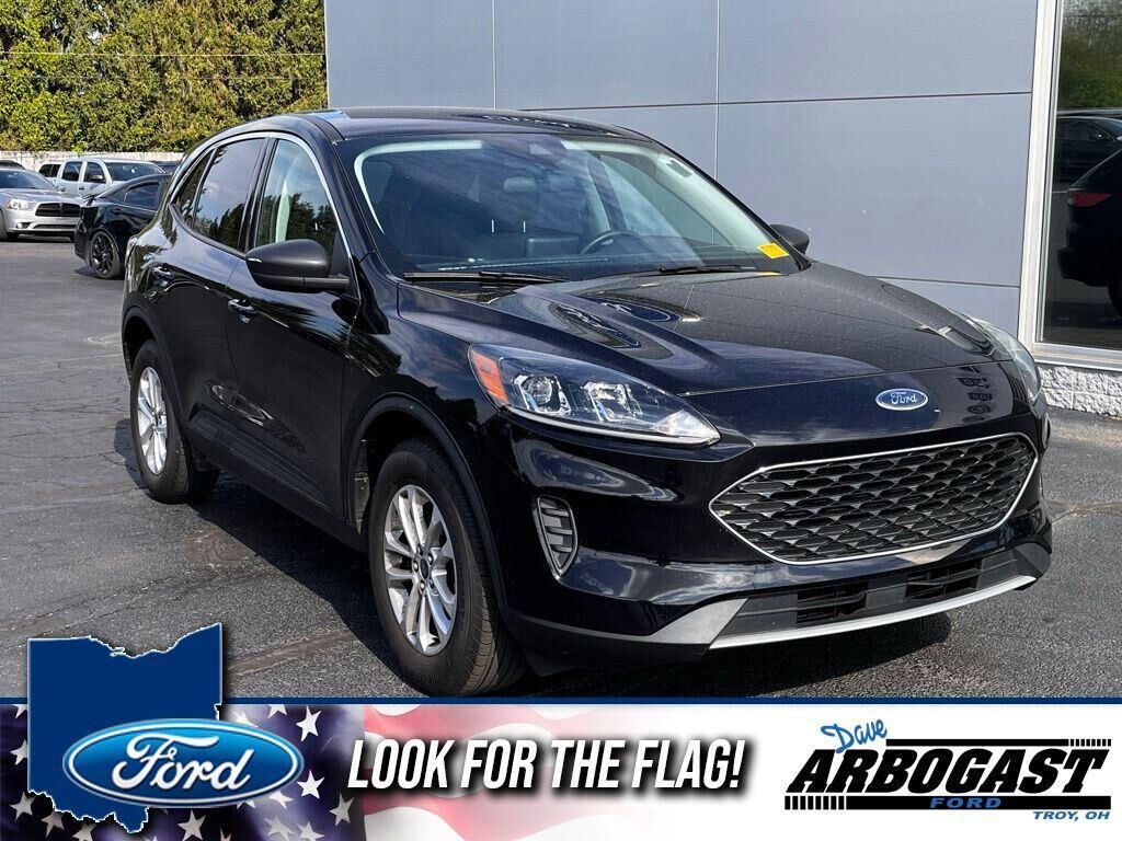 2022 FORD Escape