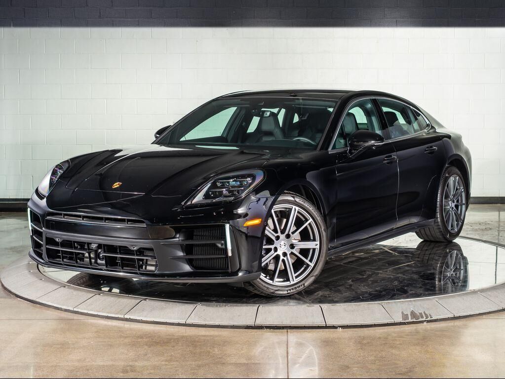 2026 PORSCHE Panamera
