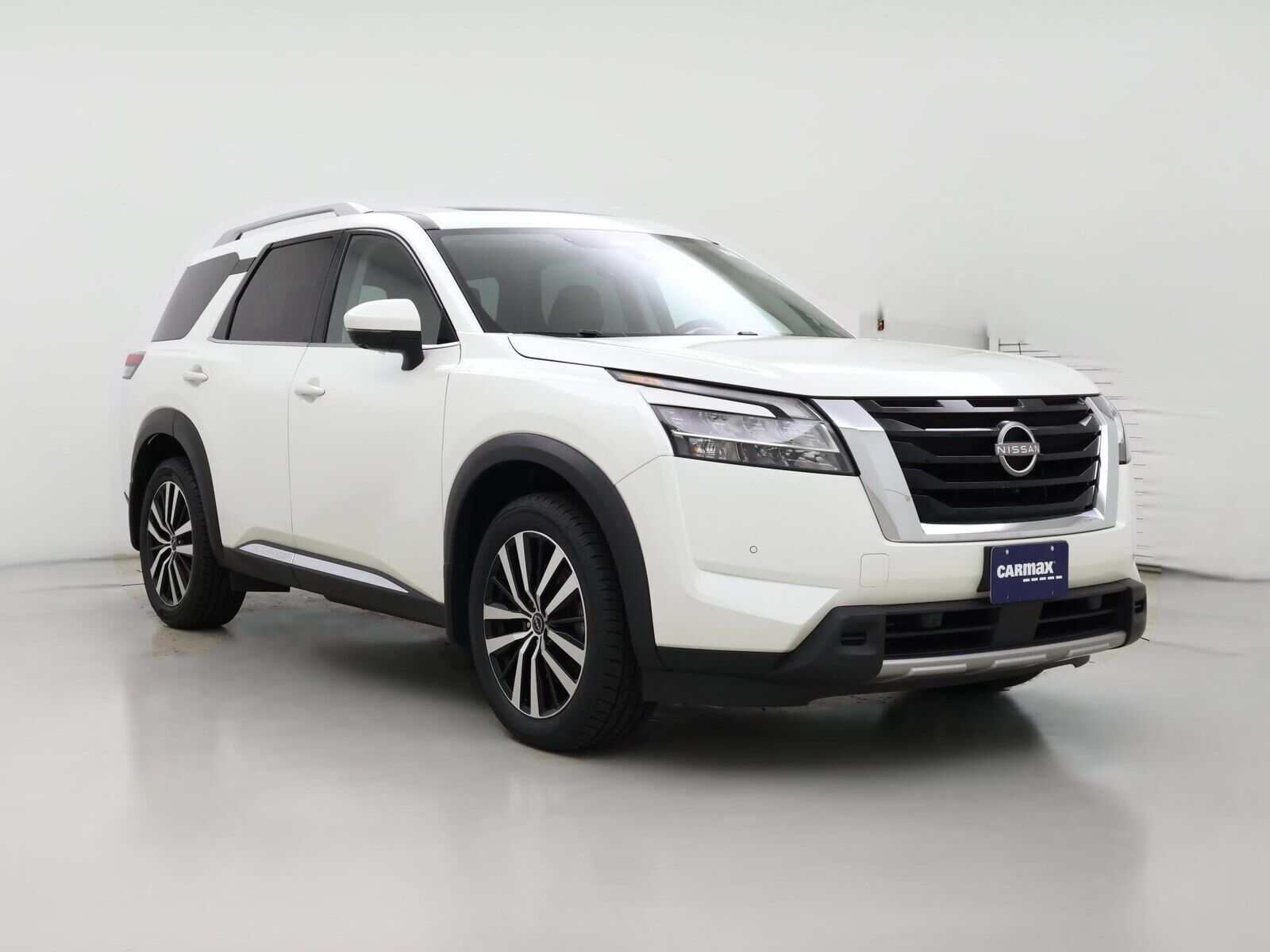 2023 NISSAN Pathfinder