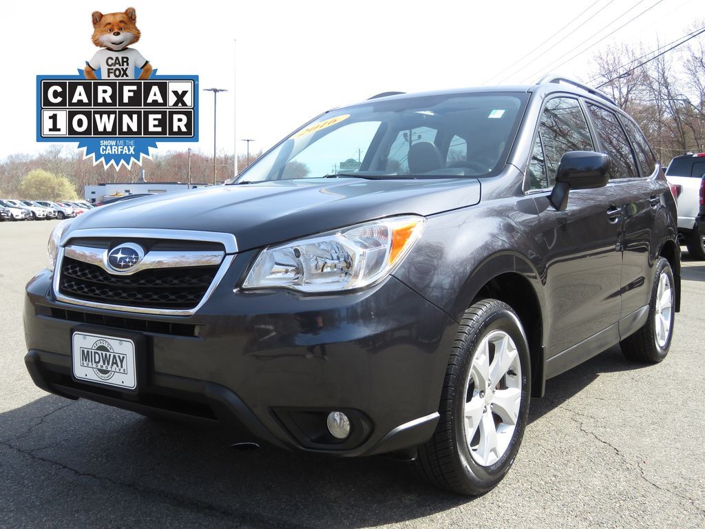 2016 SUBARU Forester