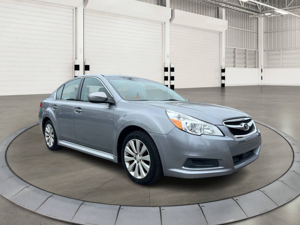 2010 SUBARU Legacy