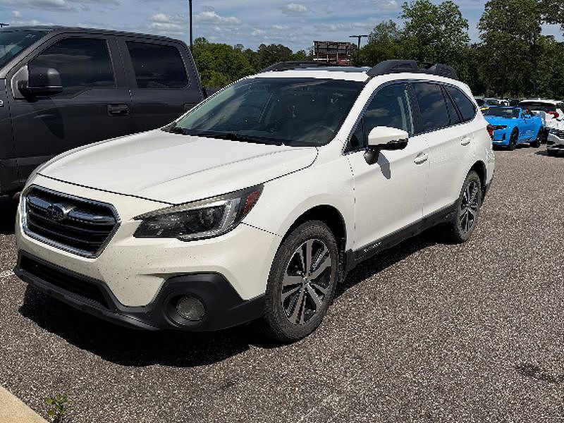2018 SUBARU Outback