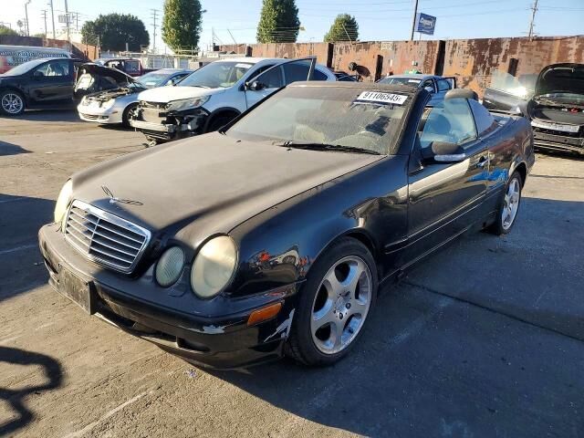 2000 MERCEDES-BENZ CLK-Class