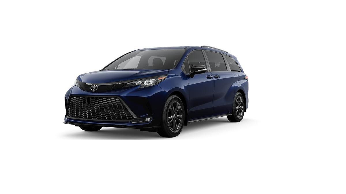 2026 TOYOTA Sienna