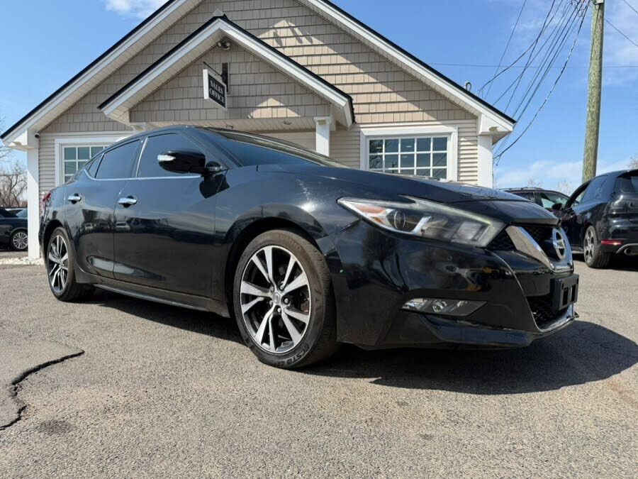 2017 NISSAN Maxima