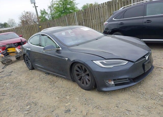 2017 TESLA Model S