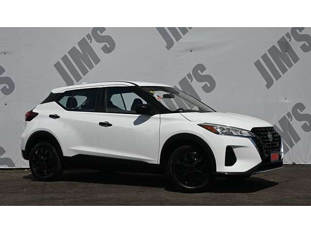 2021 NISSAN Kicks