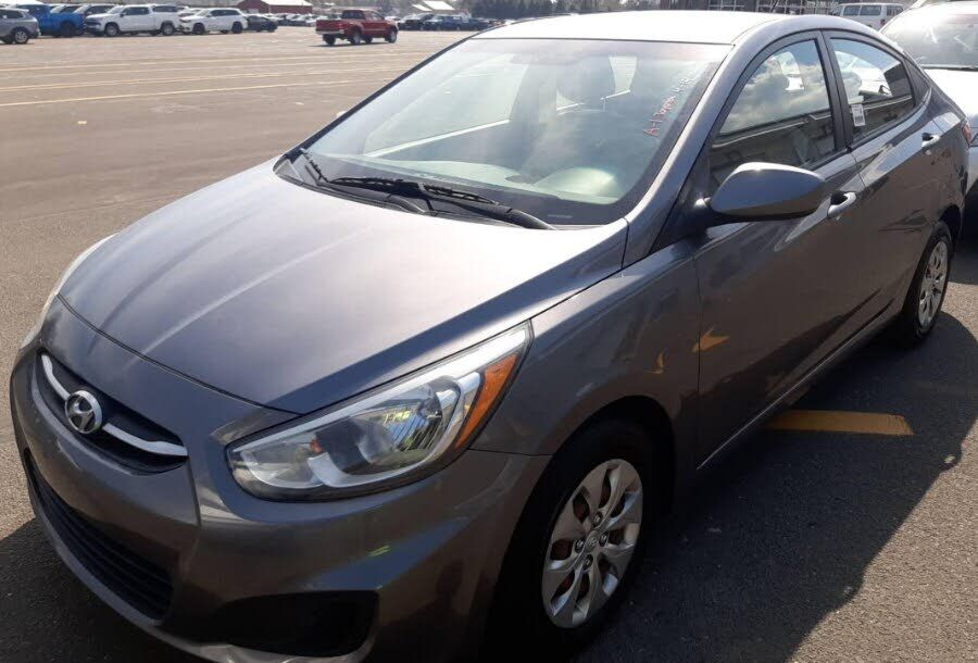 2015 HYUNDAI Accent