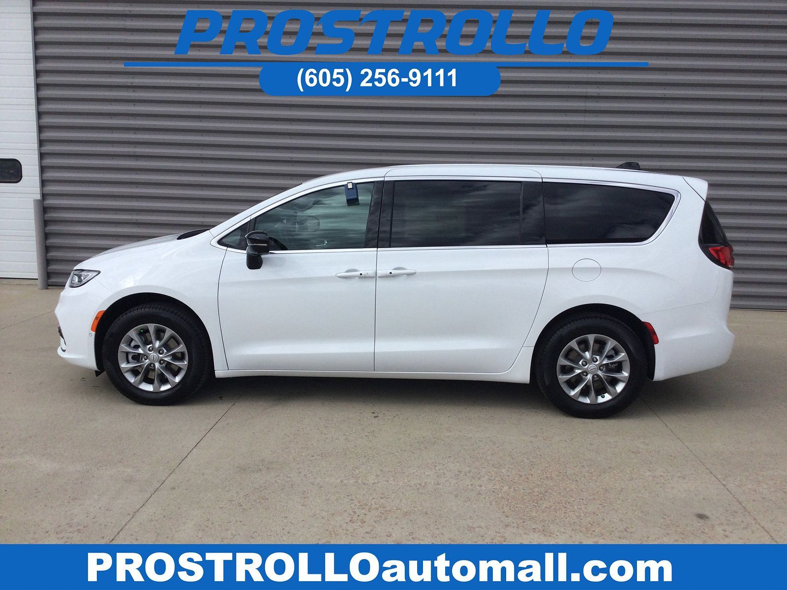 2026 CHRYSLER Pacifica