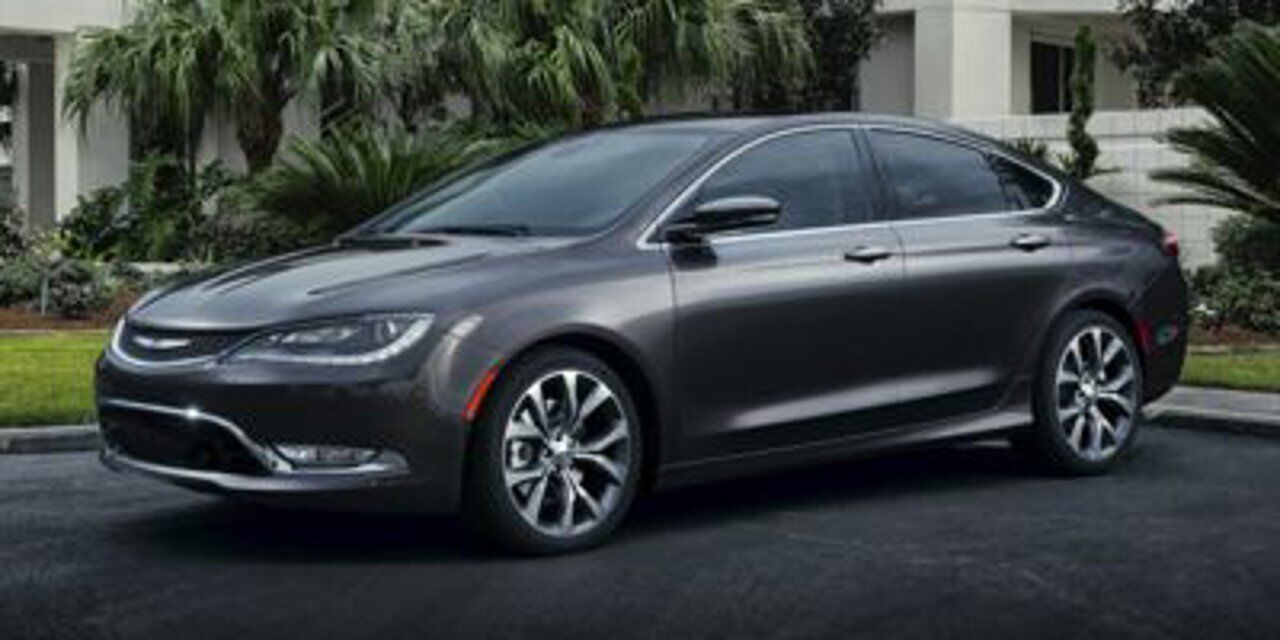 2016 CHRYSLER 200