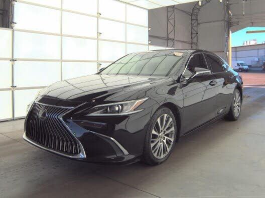 2019 LEXUS ES