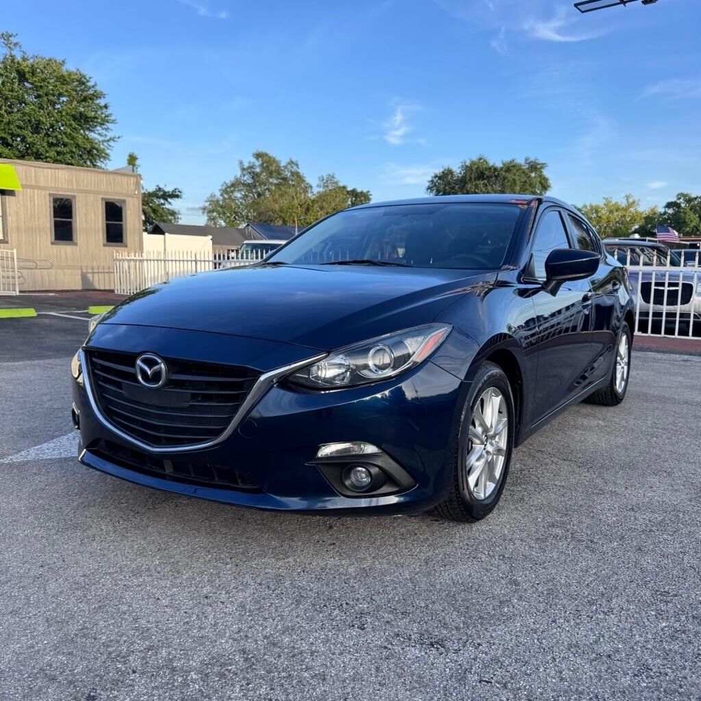 2015 MAZDA Mazda3