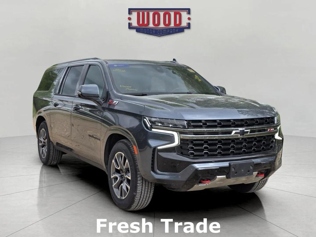 2021 CHEVROLET Suburban