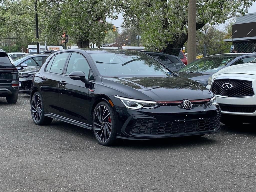 2024 VOLKSWAGEN GTI