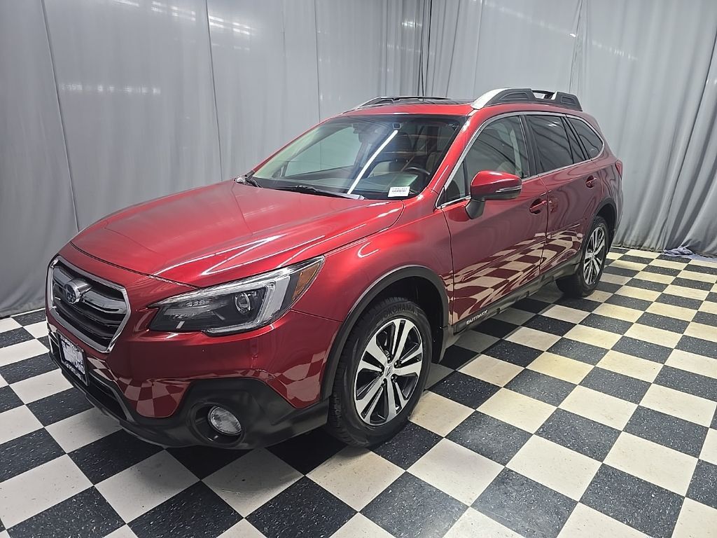 2018 SUBARU Outback