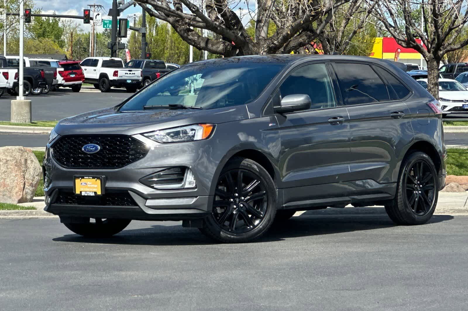 2022 FORD Edge