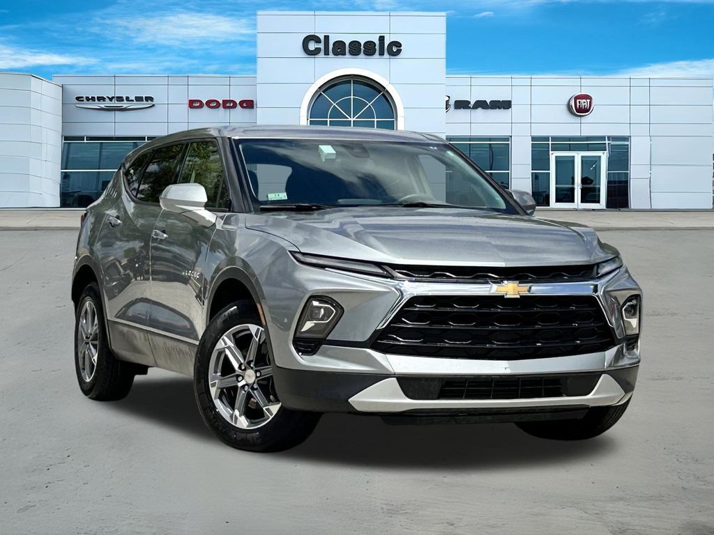 2025 CHEVROLET Blazer