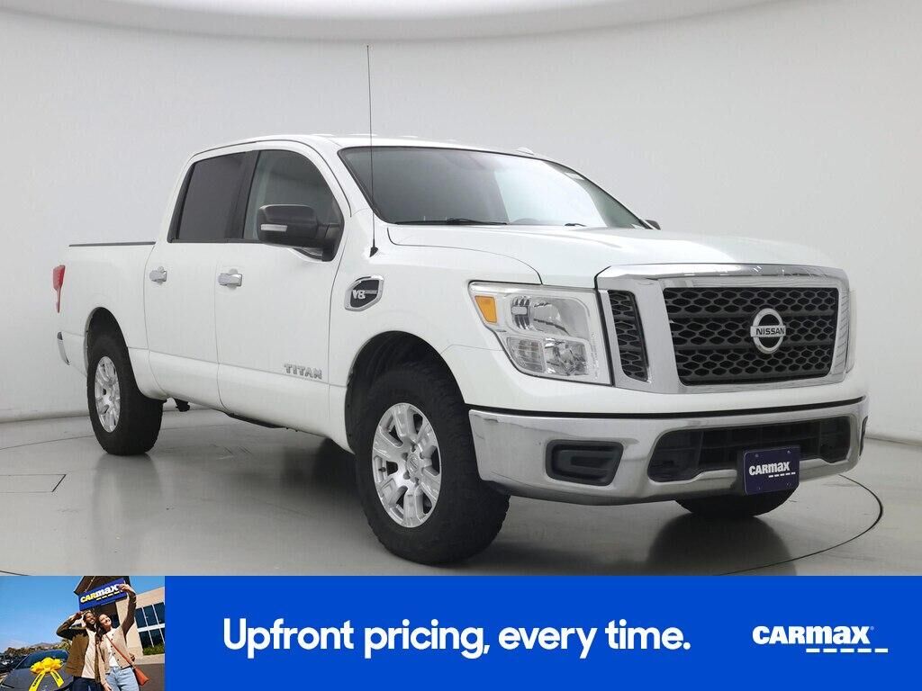 2017 Nissan Titan