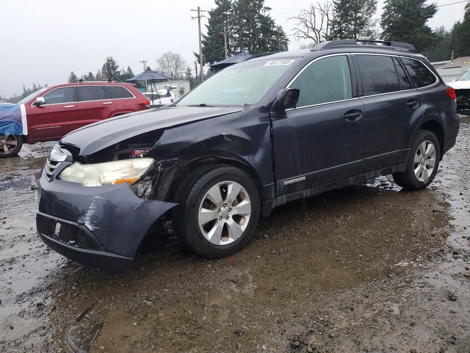 2011 SUBARU Outback