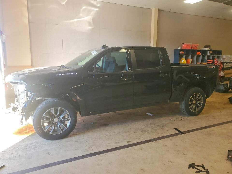 2025 CHEVROLET Silverado