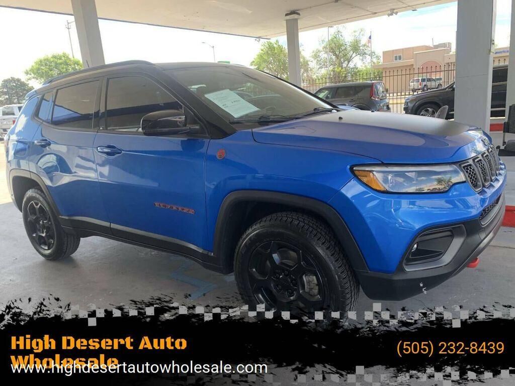 2023 JEEP Compass