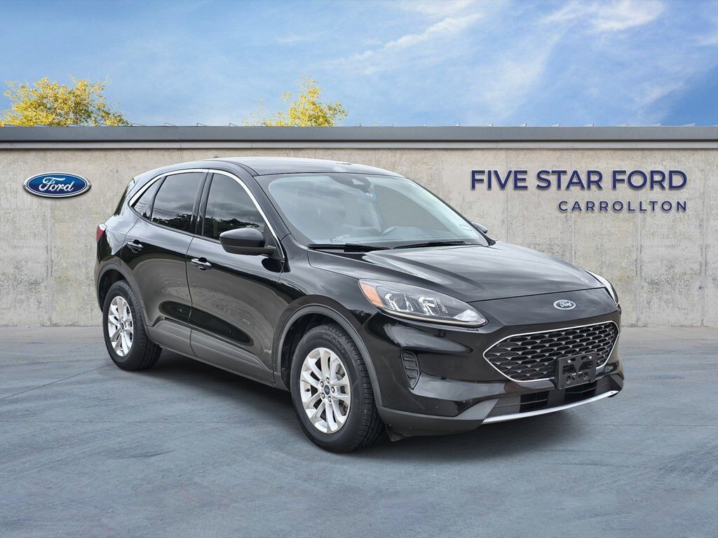 2021 FORD Escape