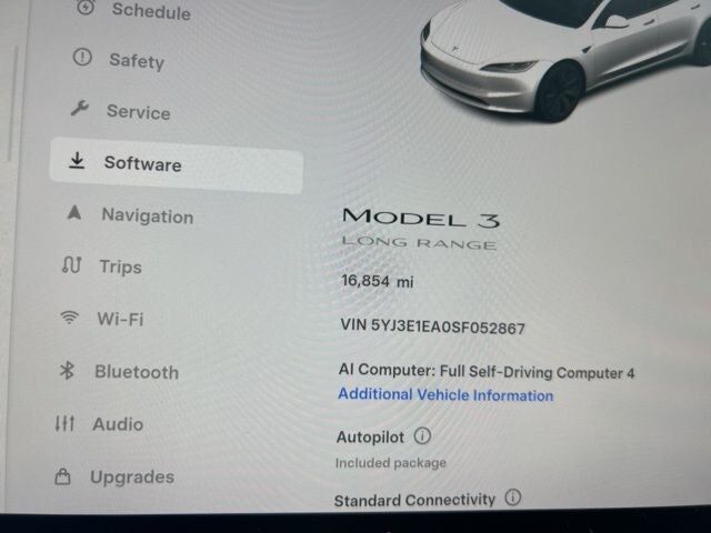 2025 TESLA Model 3