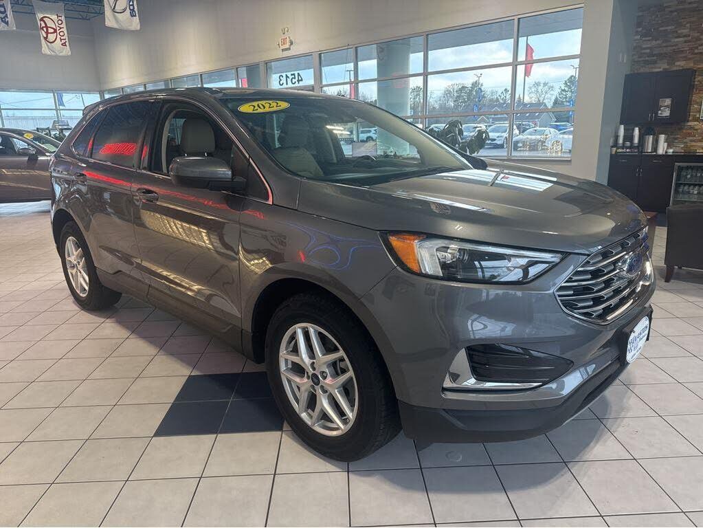 2022 FORD Edge