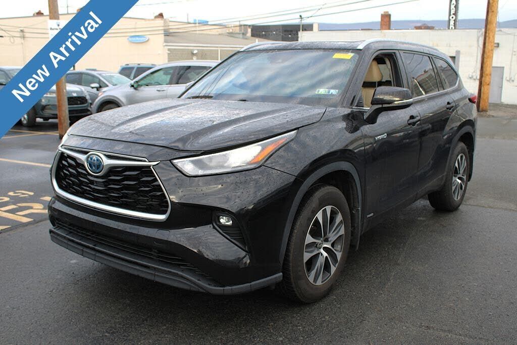 2020 TOYOTA Highlander