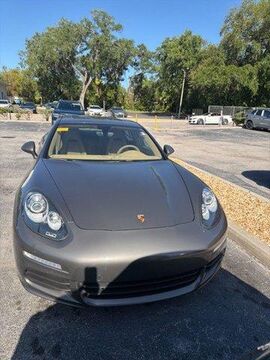 2014 PORSCHE Panamera