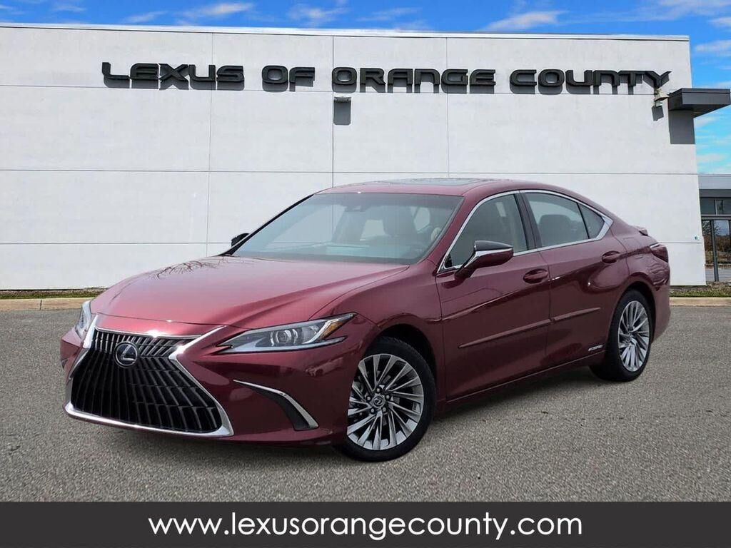 2022 LEXUS ES