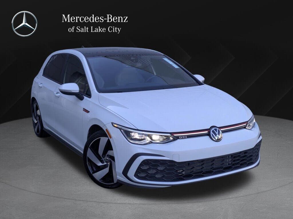 2022 VOLKSWAGEN Golf GTI