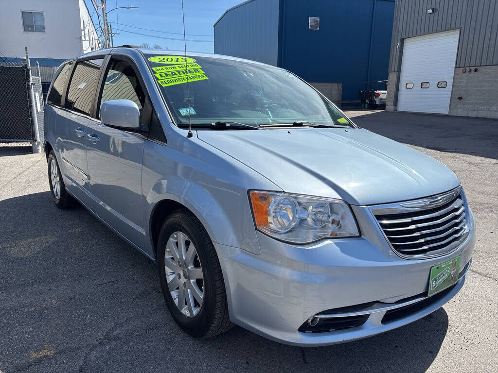 2013 Chrysler Town and Country