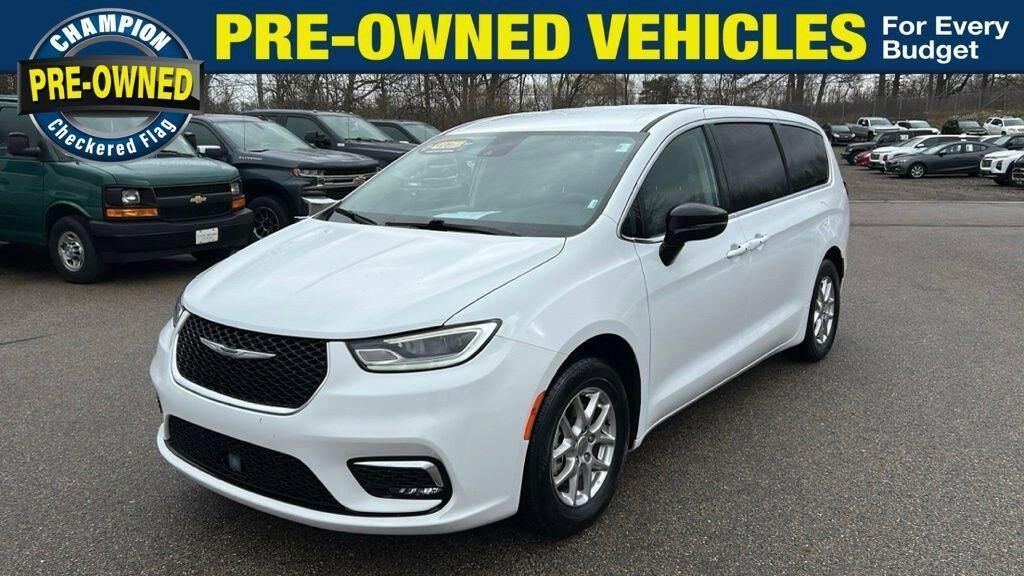 2024 CHRYSLER Pacifica