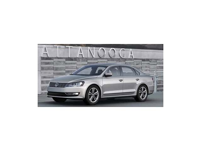 2014 VOLKSWAGEN Passat