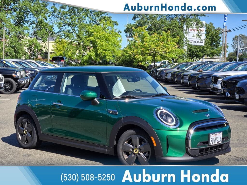 2023 MINI Hardtop