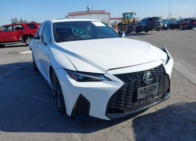 2021 LEXUS IS