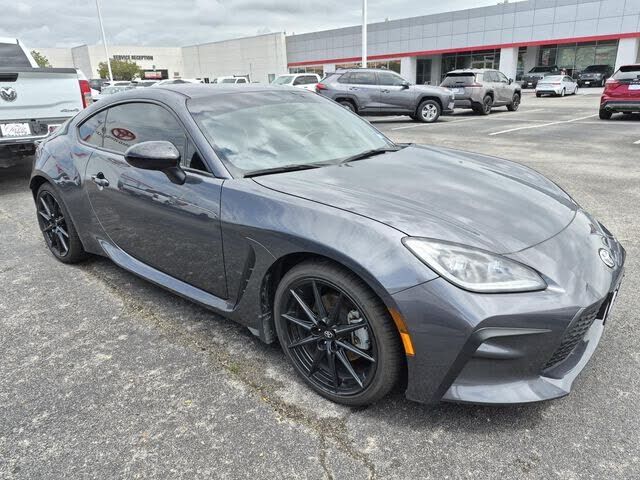 2024 TOYOTA GR86