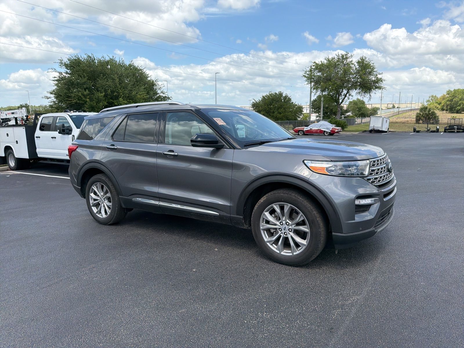 2023 FORD Explorer