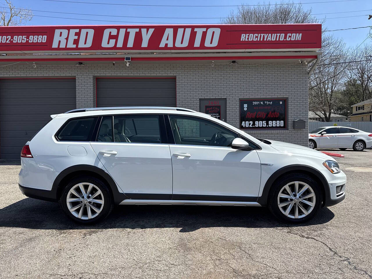 2017 VOLKSWAGEN Golf Alltrack