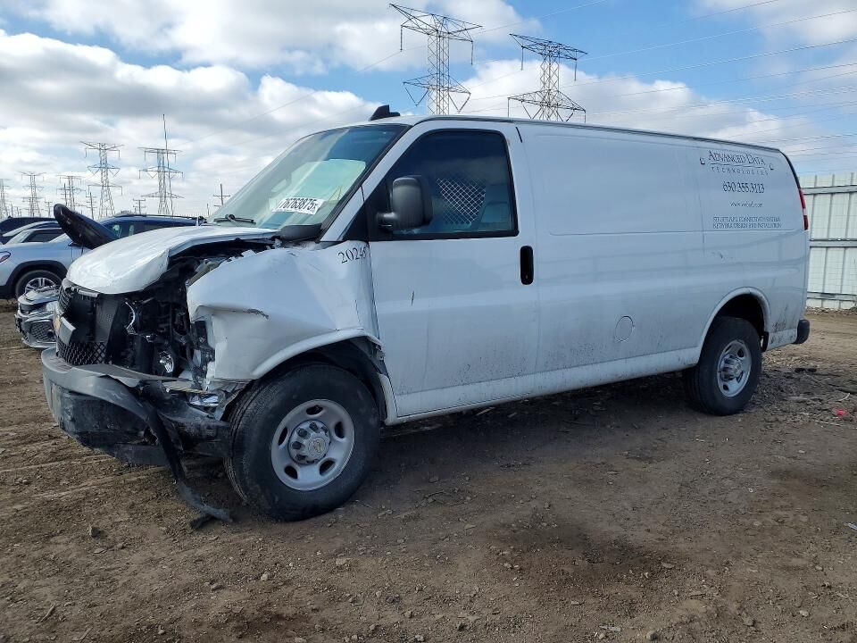 2024 CHEVROLET Express