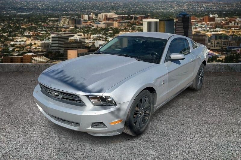 2010 FORD Mustang