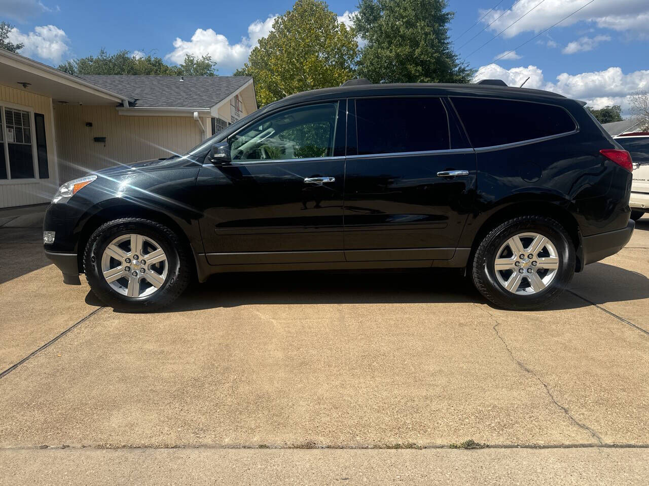 2011 CHEVROLET Traverse