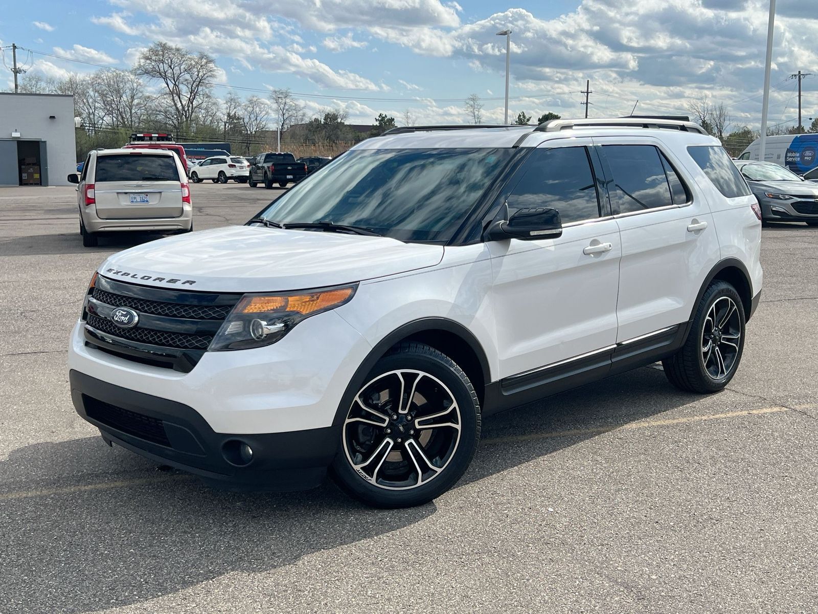 2015 FORD Explorer