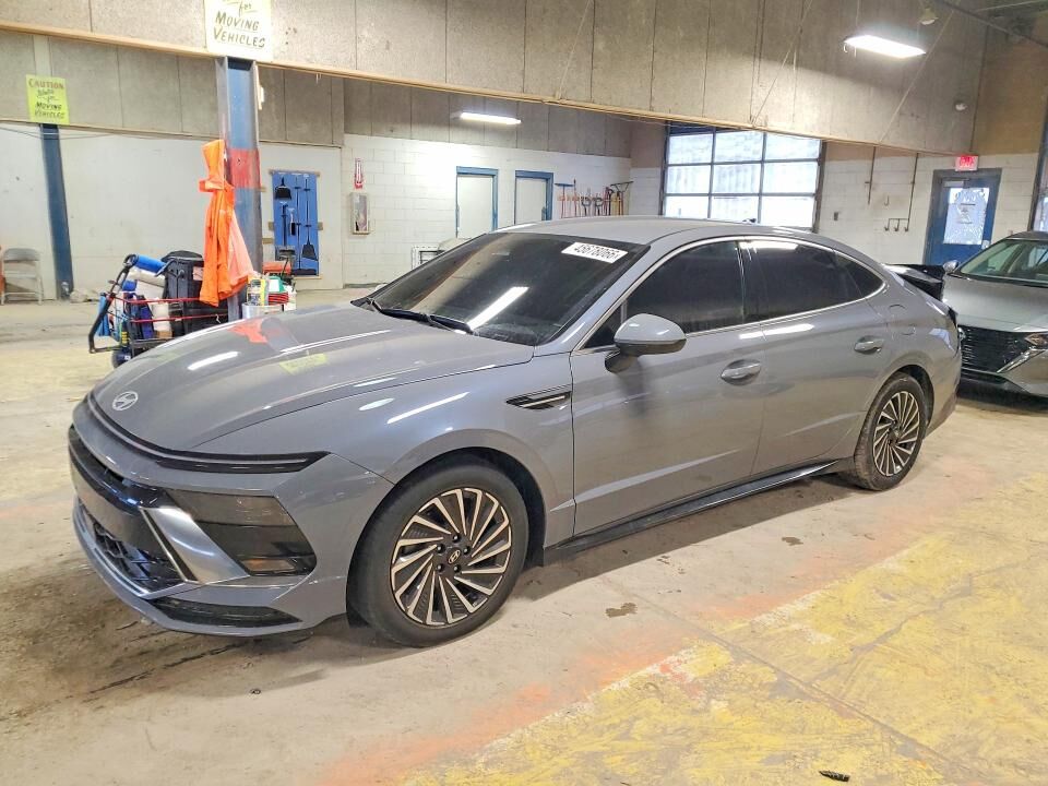 2024 HYUNDAI Sonata