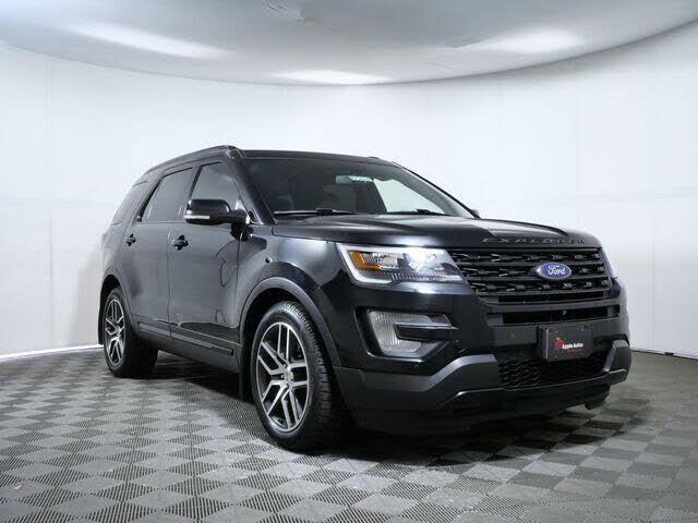 2017 FORD Explorer